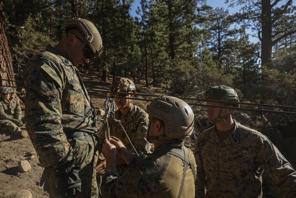 2nd Bn., 1st Marines learns to rappel at Bridgeport