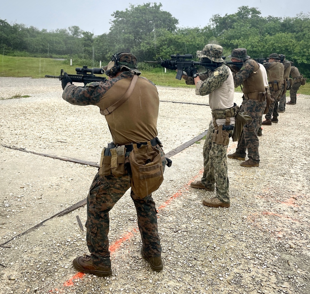 Maritime Expeditionary Security Group (MESG) 1 Training Evaluation Unit Live Fire training