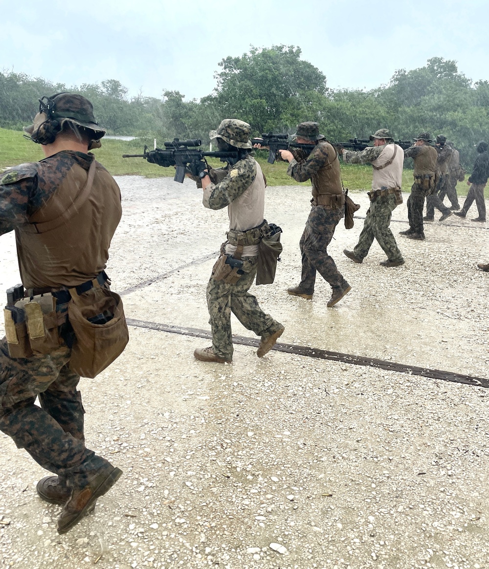 Maritime Expeditionary Security Group (MESG) 1 Training Evaluation Unit Live Fire training