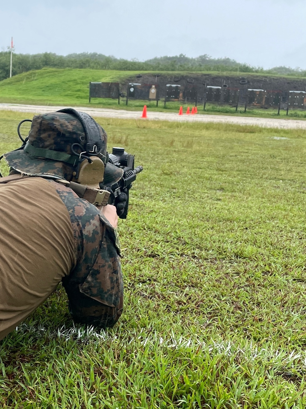 Maritime Expeditionary Security Group (MESG) 1 Training Evaluation Unit Live Fire training