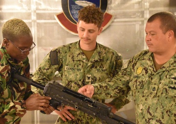 USNS Burlington Trains with the Grenadian Police