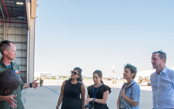 Local media invited to NAS JRB Fort Worth, toured aircraft