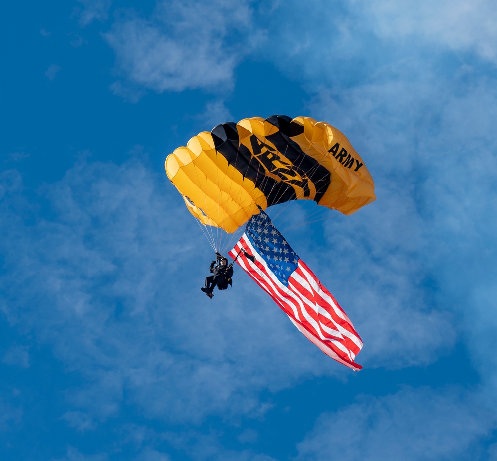 Miramar 2022 Air Show: Golden Knights 9/24