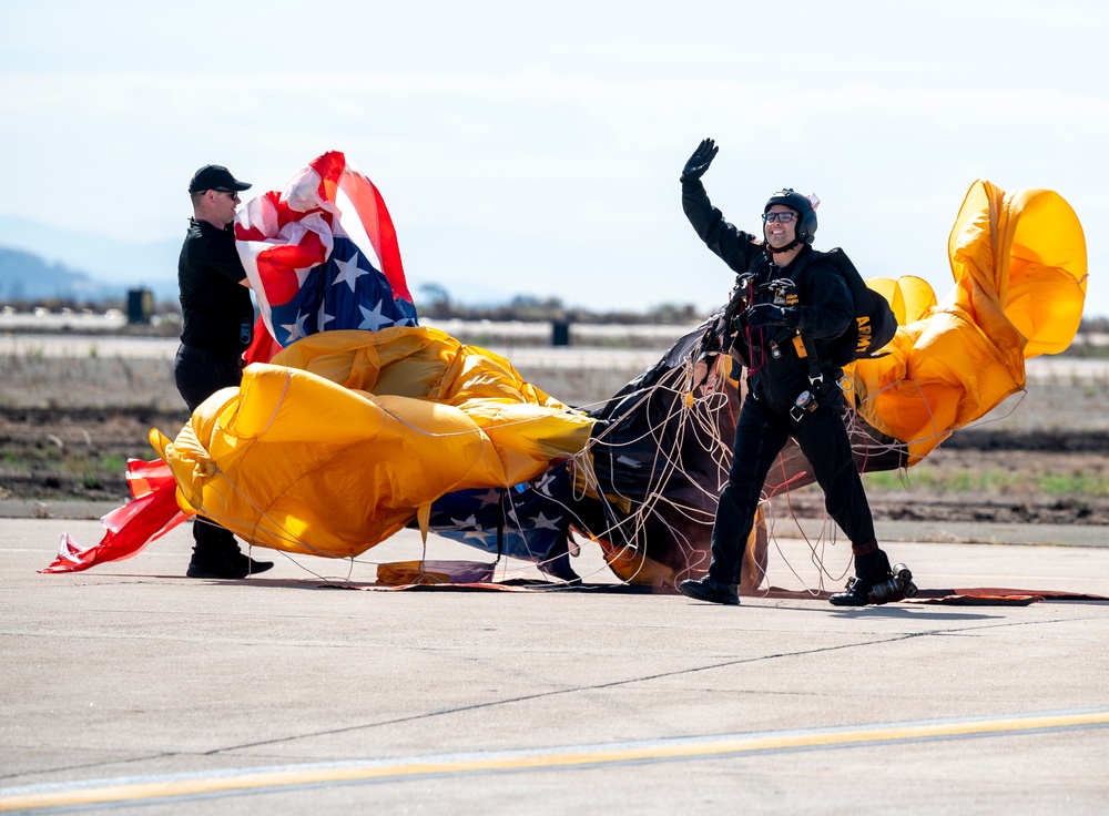 Miramar 2022 Air Show: Golden Knights 9/24