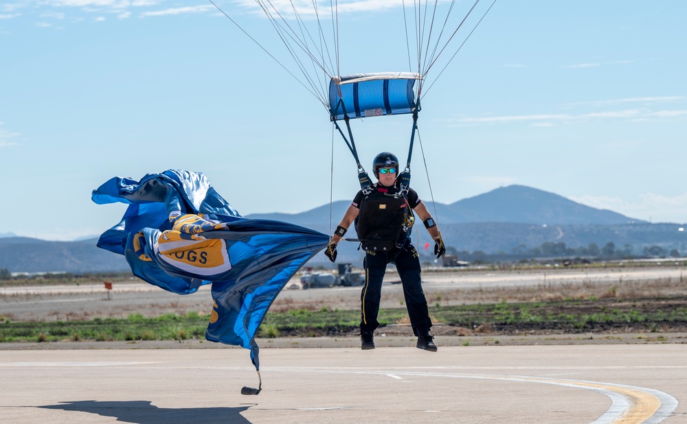 Miramar 2022 Air Show: Golden Knights and Leap Frogs 9/24