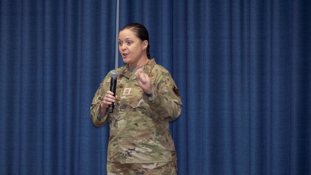 Special Warfare Training Wing command team hosts its first all call