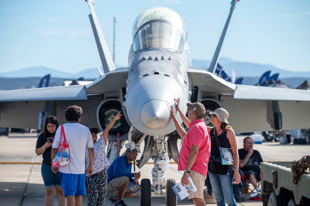Miramar 2022 Airshow: Audience 9/24