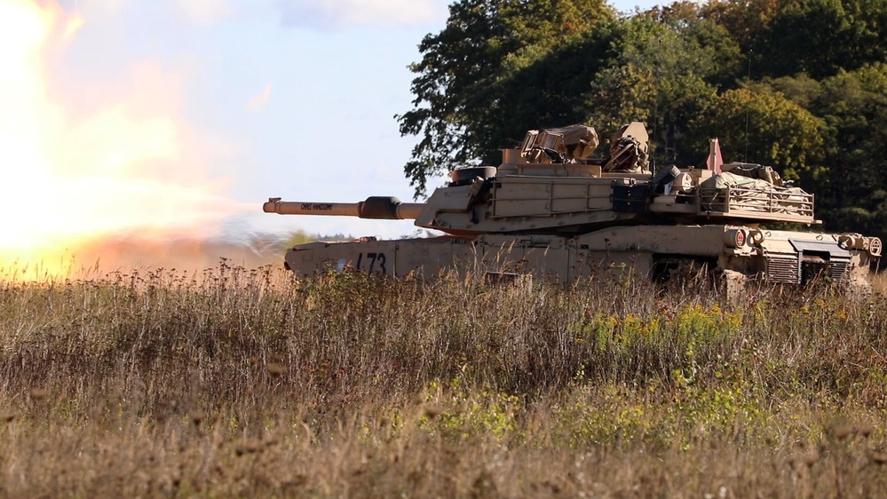 DVIDS - Images - GREYWOLF Fires M1A2 SepV3 Main Battle Tank at Gunnery ...