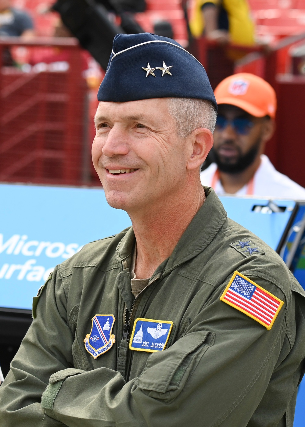 DVIDS - Images - AFDW Commander and Command Chief at the Washington  Commander game [Image 9 of 12]