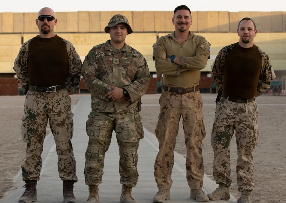 Combined Joint Task Force - Operation Inherent Resolve Task Force Conduct Schützenschnur