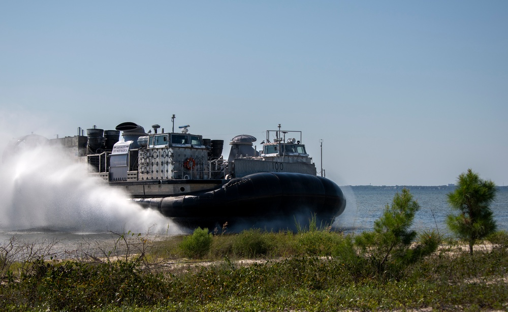 Navy amphibious craft arrives for climate tests