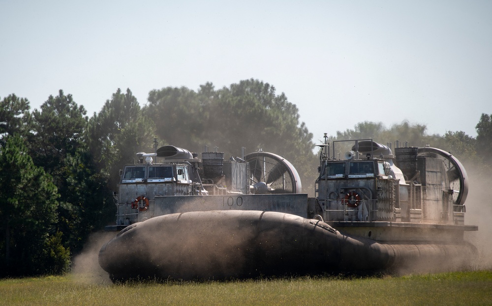 Navy amphibious craft arrives for climate tests