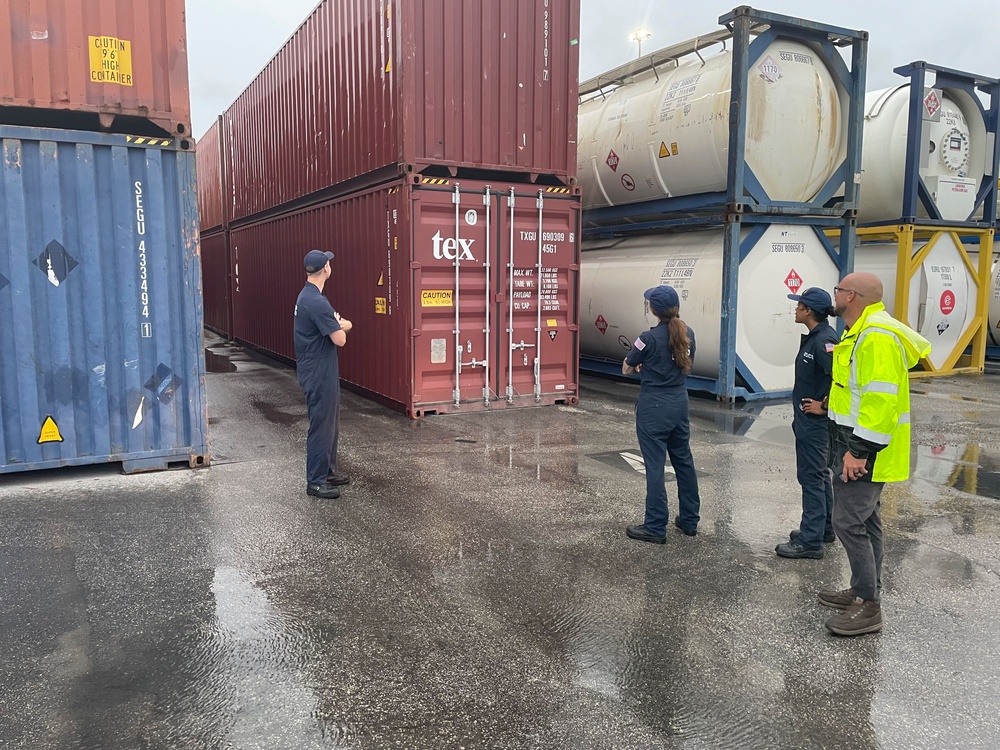 Coast Guard prepares for Hurricane Ian landfall