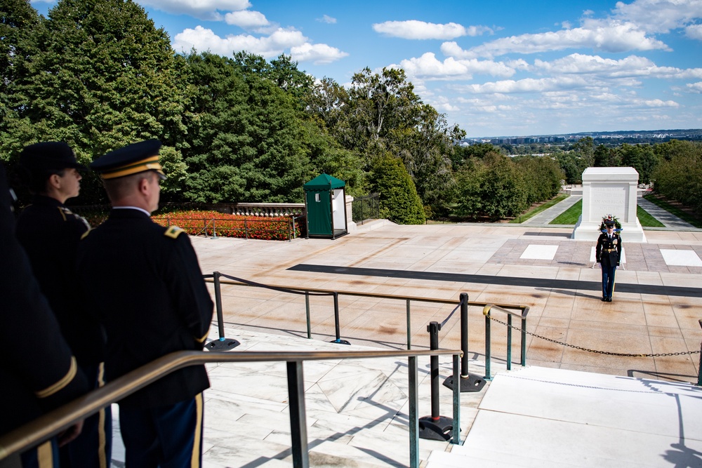 Office of the Provost Marshal General Conduct a Public Wreath-Laying Ceremony at the Tomb of the Unknown Soldier