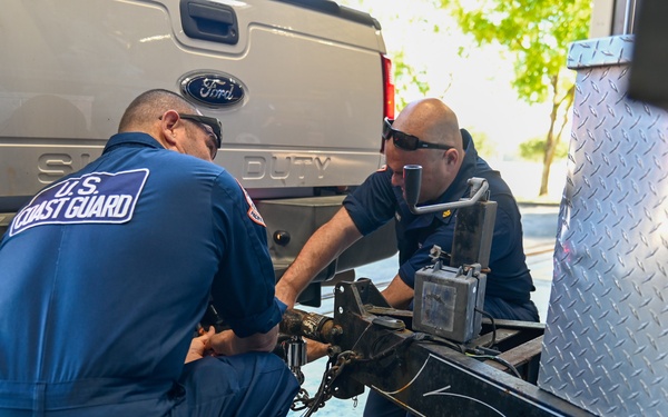 Coast Guard prepares to respond to Hurricane Ian