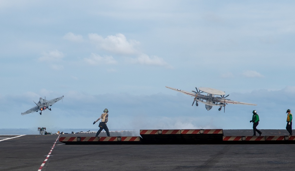 USS Ronald Reagan (CVN 76) conducts flight operations