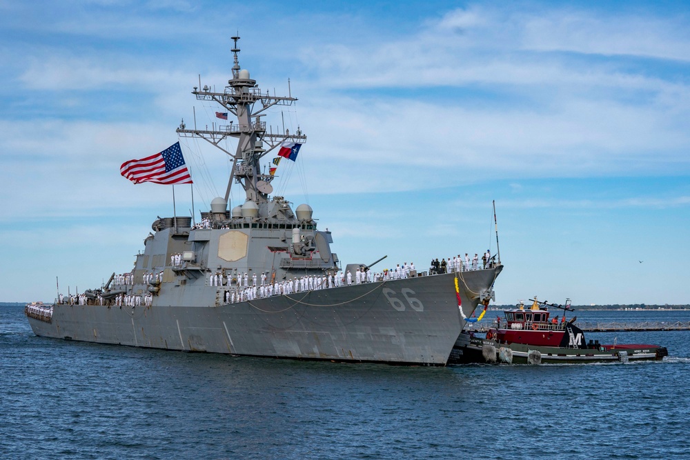 USS Gonzalez Returns to Homeport