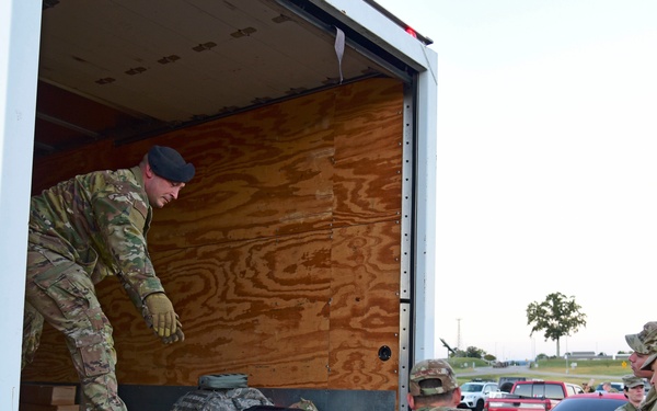 Tennessee guardsmen deploy to assist with Hurricane Ian aftermath