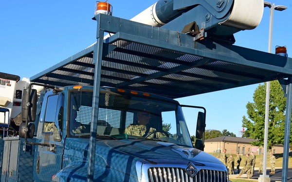 Tennessee guardsmen deploy to assist with Hurricane Ian aftermath