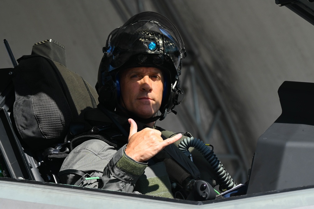 AFOTEC commander evaluates operational capability of 33rd FW F-35