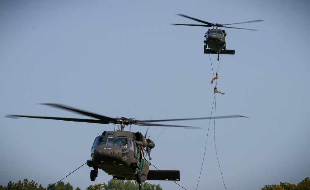 Rappel Master Course comes to Camp Dodge