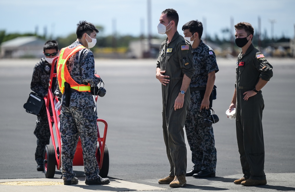 15th Wing, JASDF conduct first bilateral airlift exercise