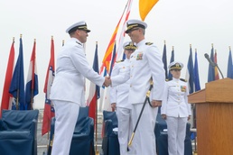 USS Manchester (LCS 14) Blue Crew Holds Change of Command Ceremony