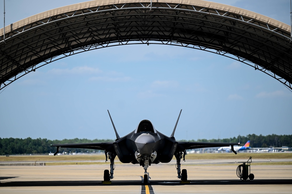 33rd FW Crows Tampa Bay Flyover