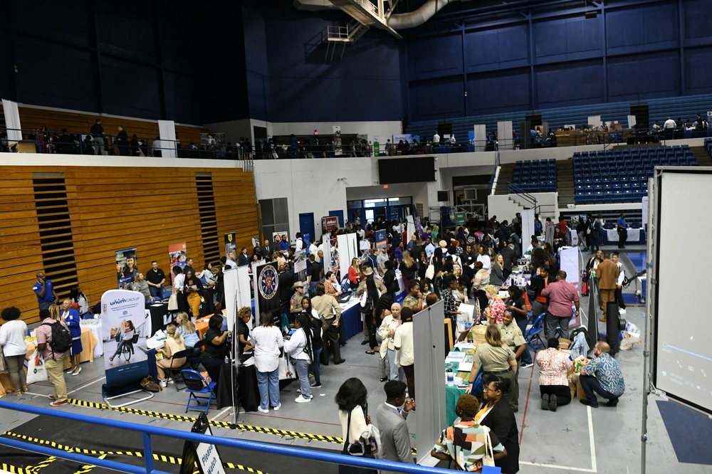 Nashville District recruits future Corps employees at TSU career fair