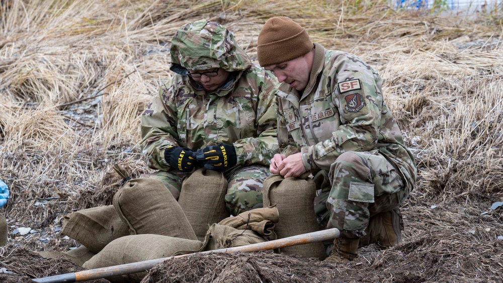 Joint Task Force – Nome service members assist Koyuk following disaster declaration