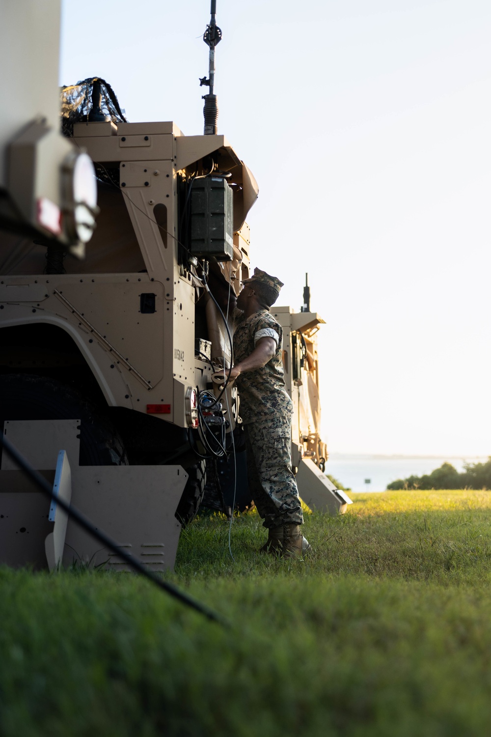 3D MARDIV Marines support long-range communications for KAMANDAG-6 and Resolute Dragon 22