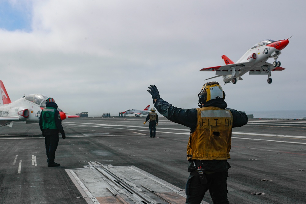 Abraham Lincoln conducts flight operations