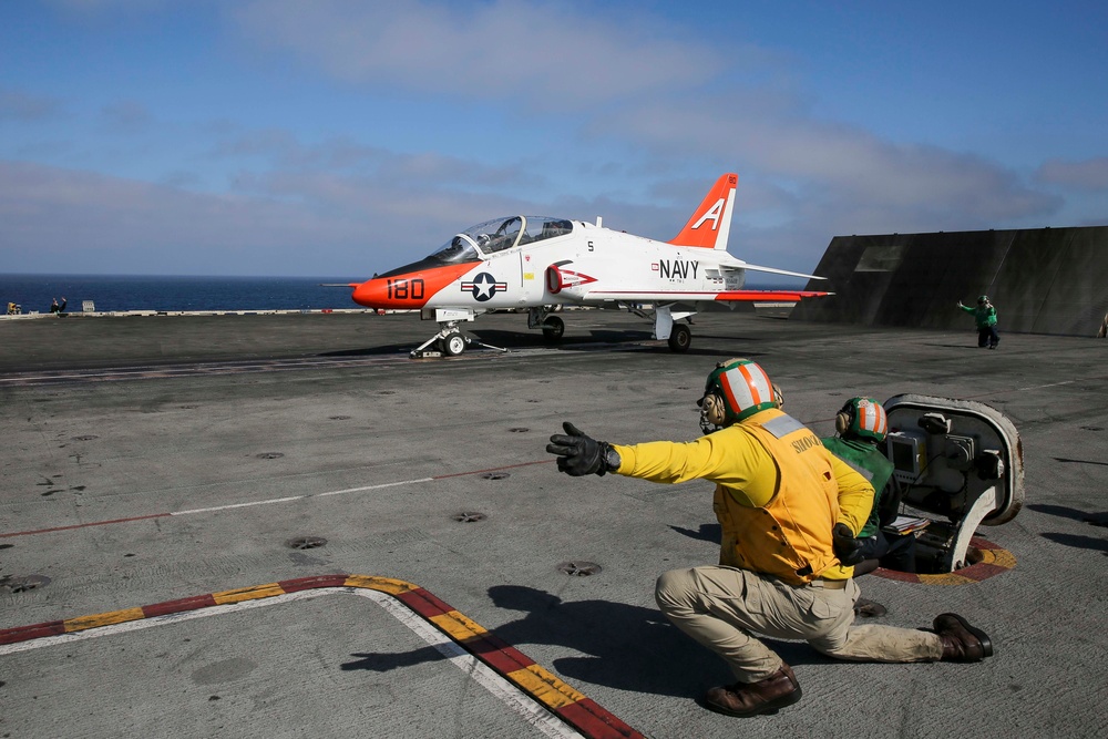 Abraham Lincoln conducts flight operations