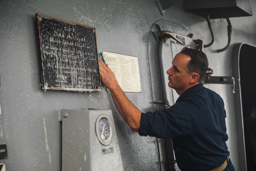 USS Paul Ignatius (DDG 117) Conducts Fresh Water Wash