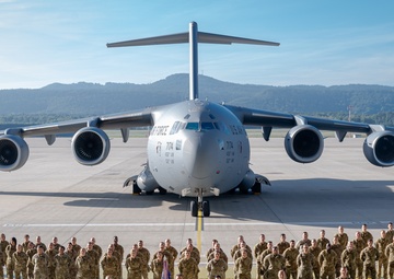 10th Expeditionary Aeromedical Evacuation Flight Photo