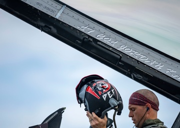 Misawa Air Base F-16 Reaches 10,000 Flying Hours