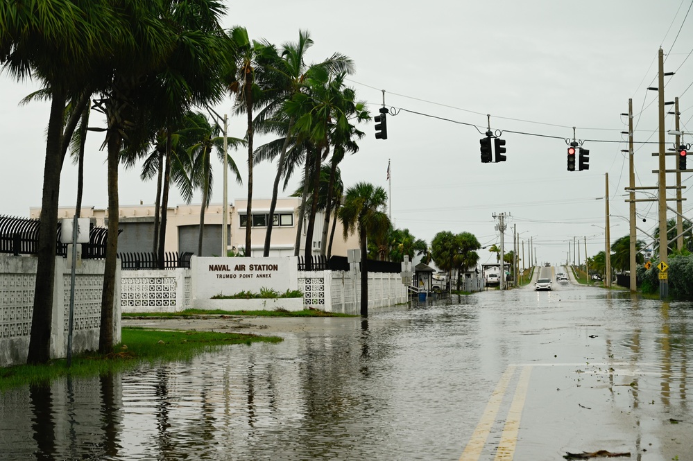 Hurricane Ian Naval Air Station Key West