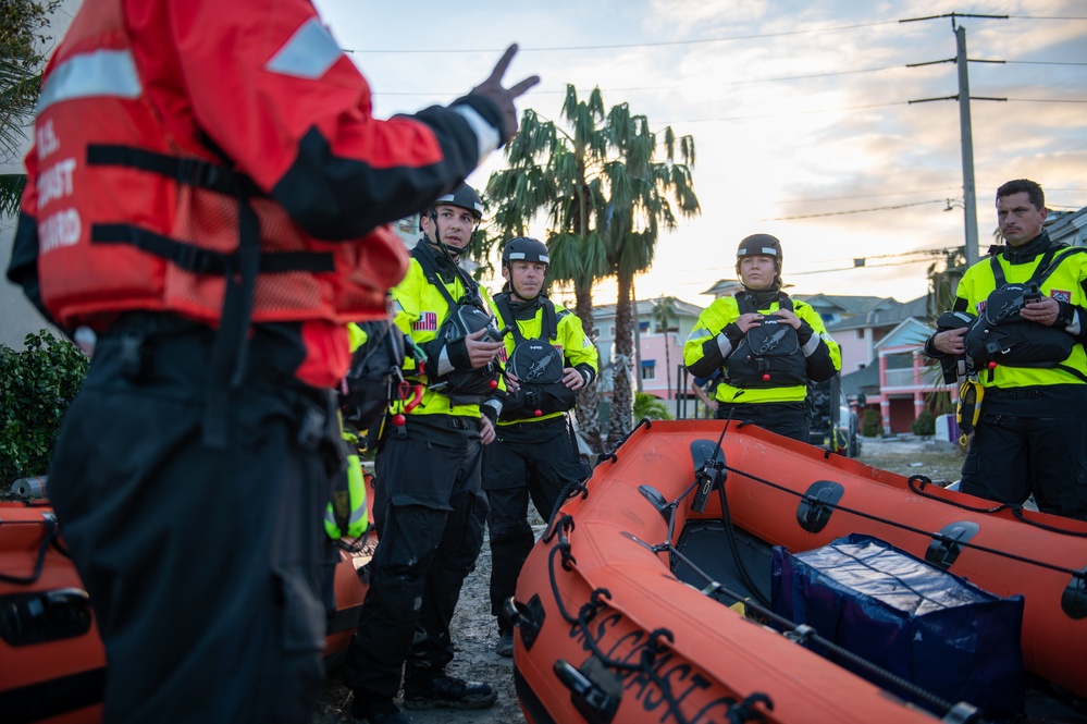 Dvids Images Coast Guard Conducts Search And Rescue Operations Post Hurricane Ian Landfall 8958