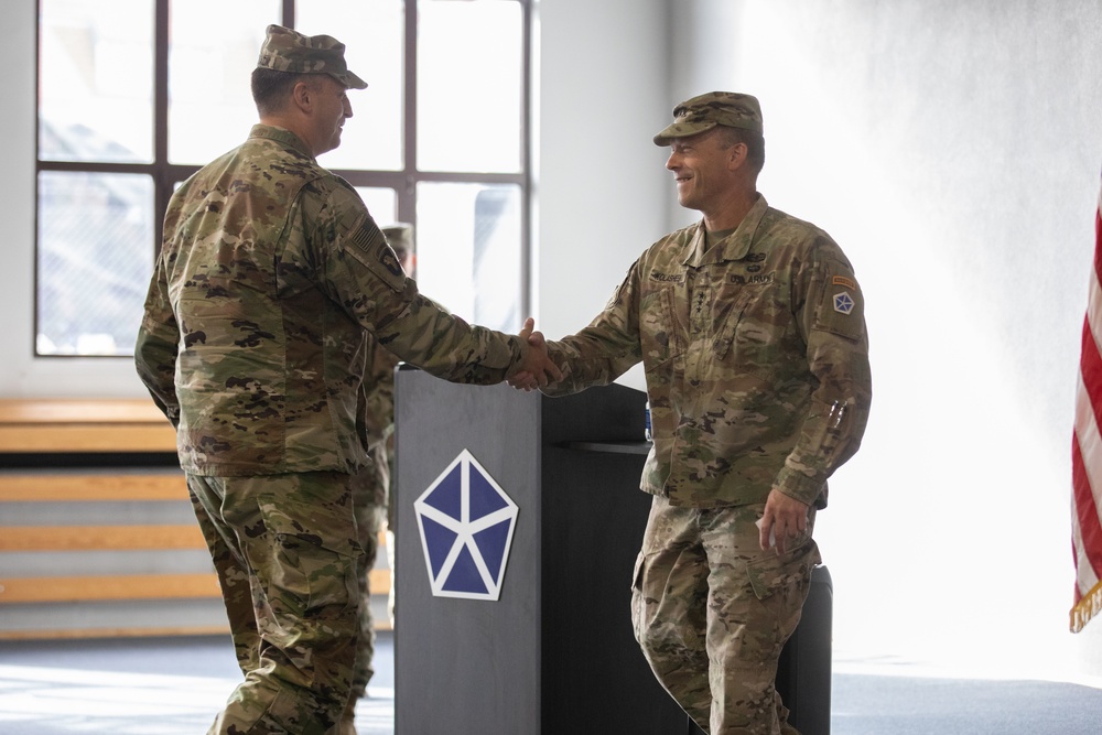 V Corps Forward welcomes new DCG