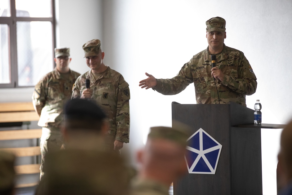 V Corps Forward welcomes new DCG