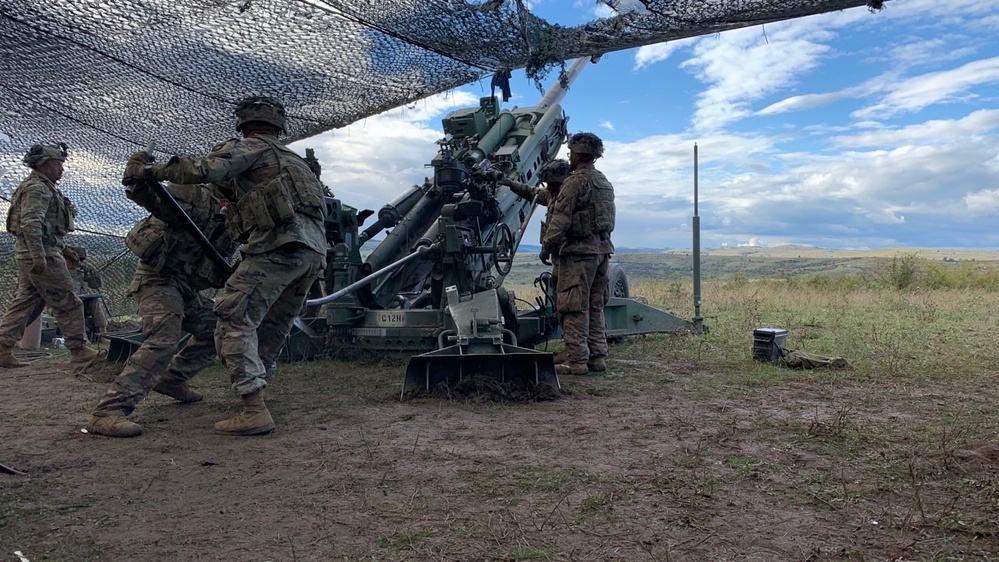 1-320th FAR conducts Table VI Qualifications