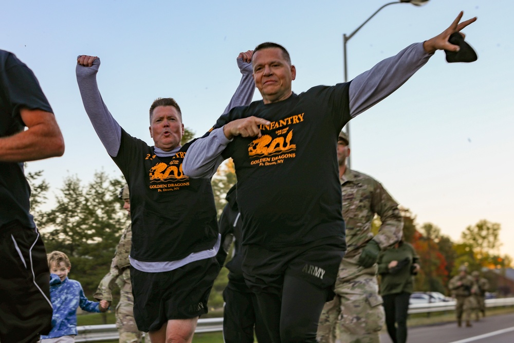 10th Mountain Division Holds Mogadishu Mile Commemorative Run