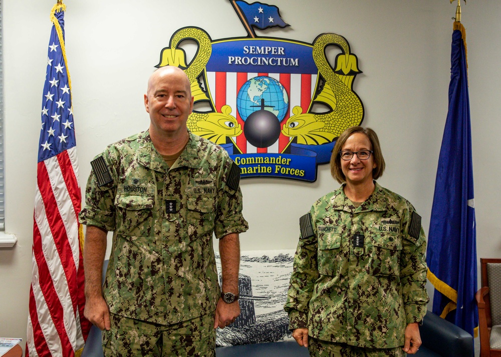 Vice Chief of Naval Operations Visits SUBLANT