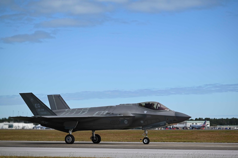 33rd FW personnel return from Barksdale