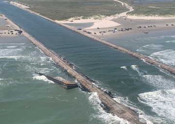 Coast Guard responds to adrift, aground barge near Corpus Christi, Texas