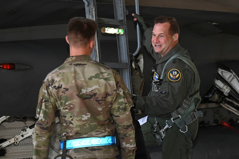 19th Air Force commander visits Holloman AFB