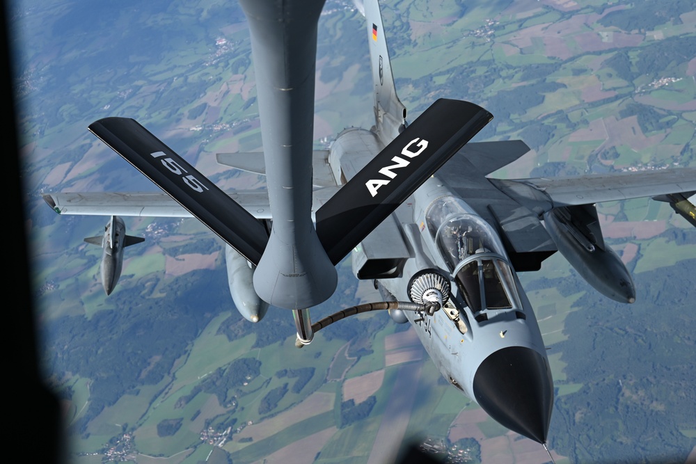 Ample Strike KC-135 refuels German Tornado