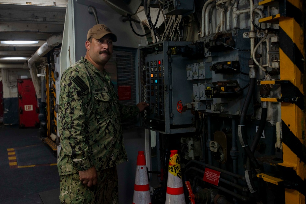 DVIDS - Images - U.S. Navy Sailor Troubleshoots Elevator [Image 2 Of 11]