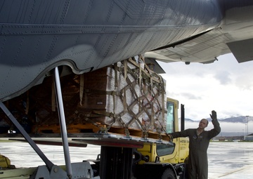 State of Alaska ships 14,000 pounds of relief supplies to Merbok-impacted region