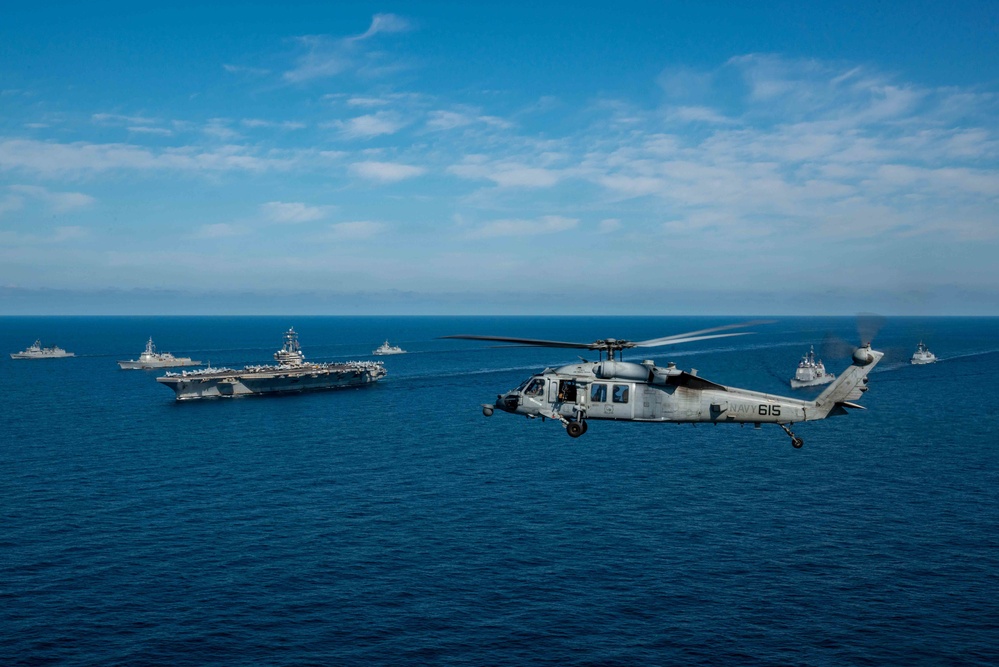 US Navy and Republic of Korea Navy ships steam in formation during Maritime Counter Special Operations Exercise (MCSOFEX)